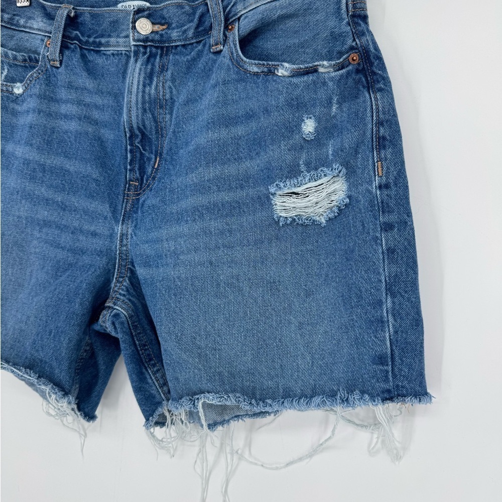 Old Navy Women's Distressed Blue Denim Jean Shorts Basic Size 14 100% Cotton - Picture 3 of 6